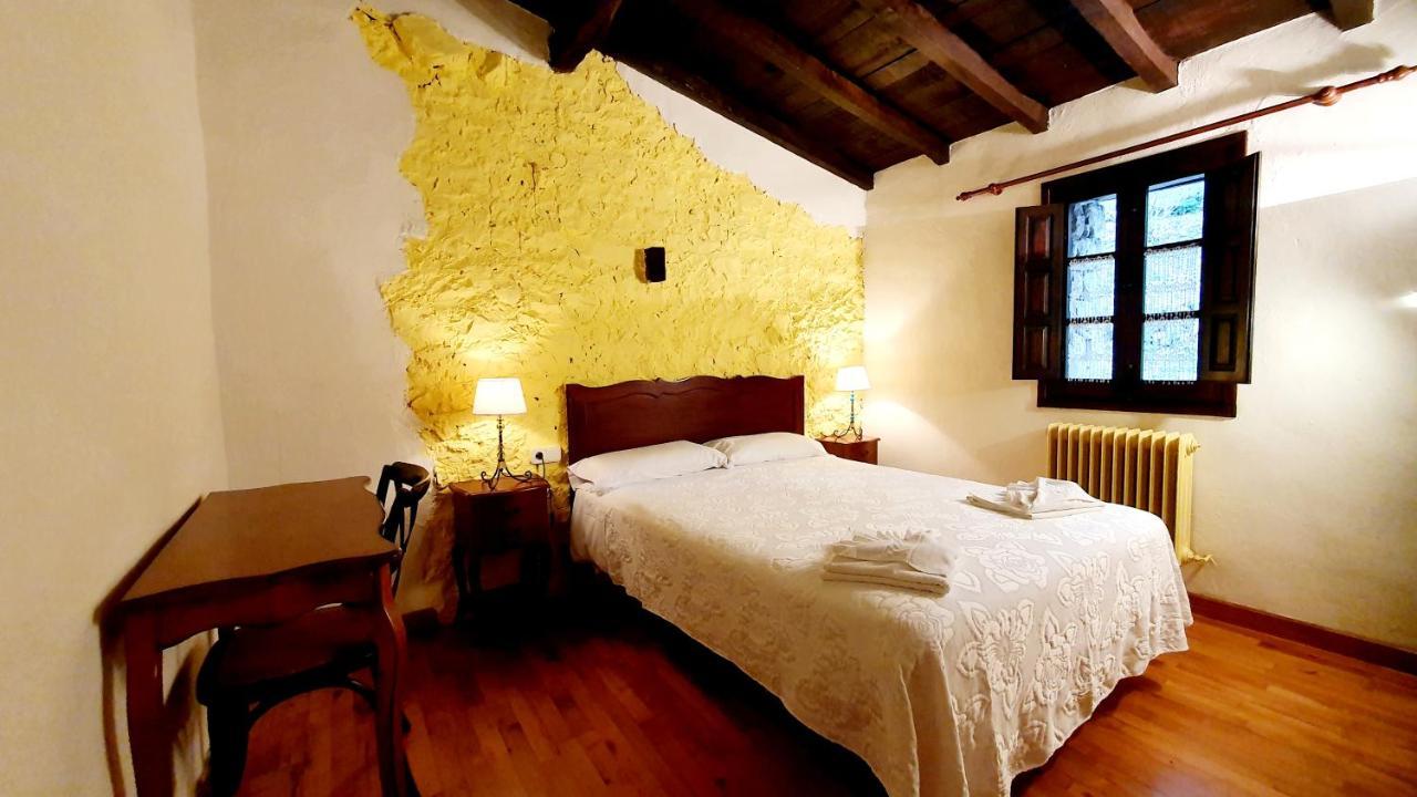Hotel Rural La Tahona De Besnes Arenas De Cabrales Eksteriør billede